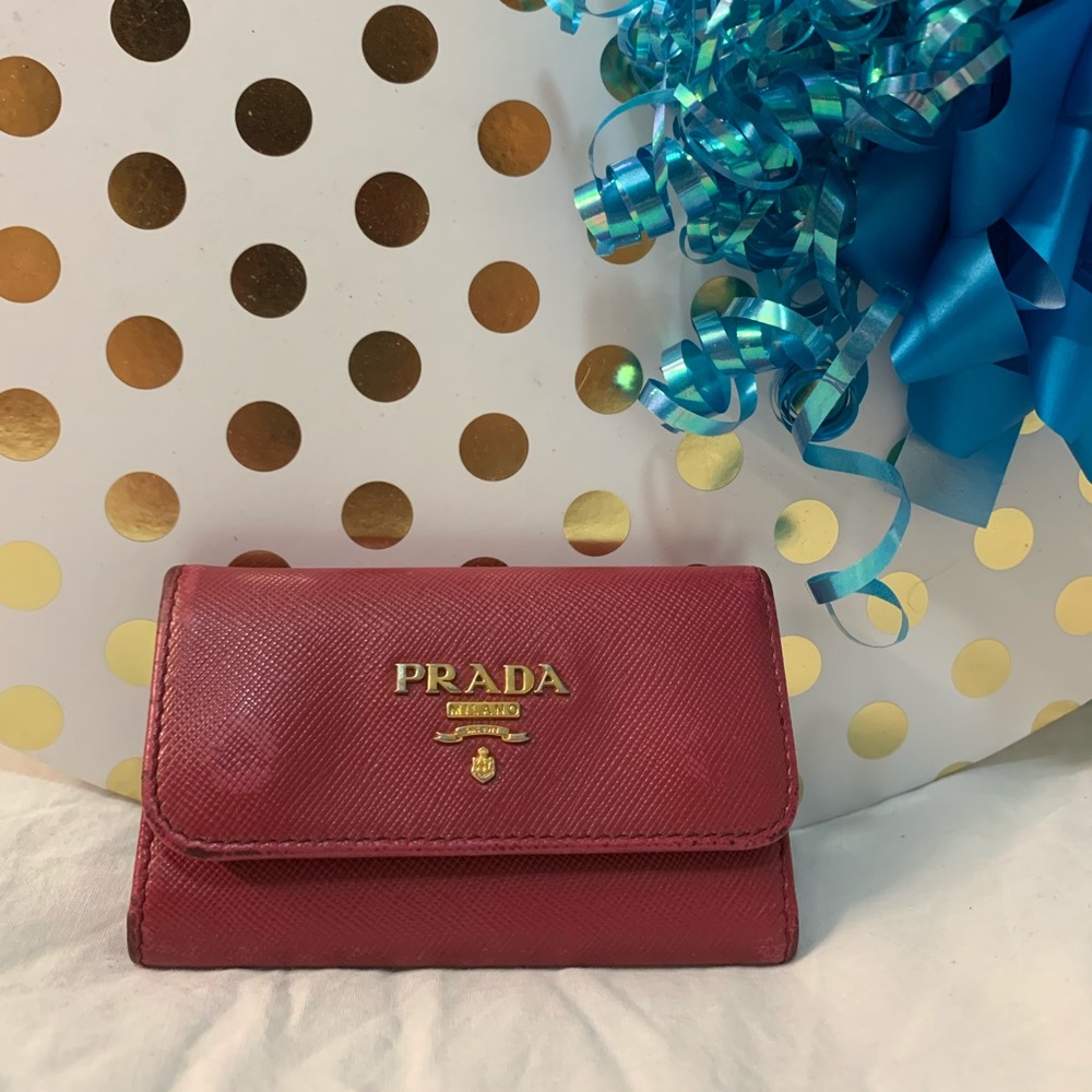 🌟Prada 6 key holder🌟